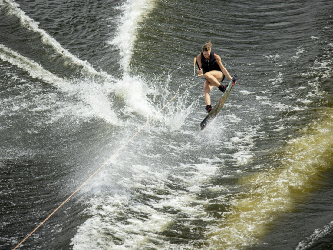 Ronix Krush Women's Wakeboard 2025
