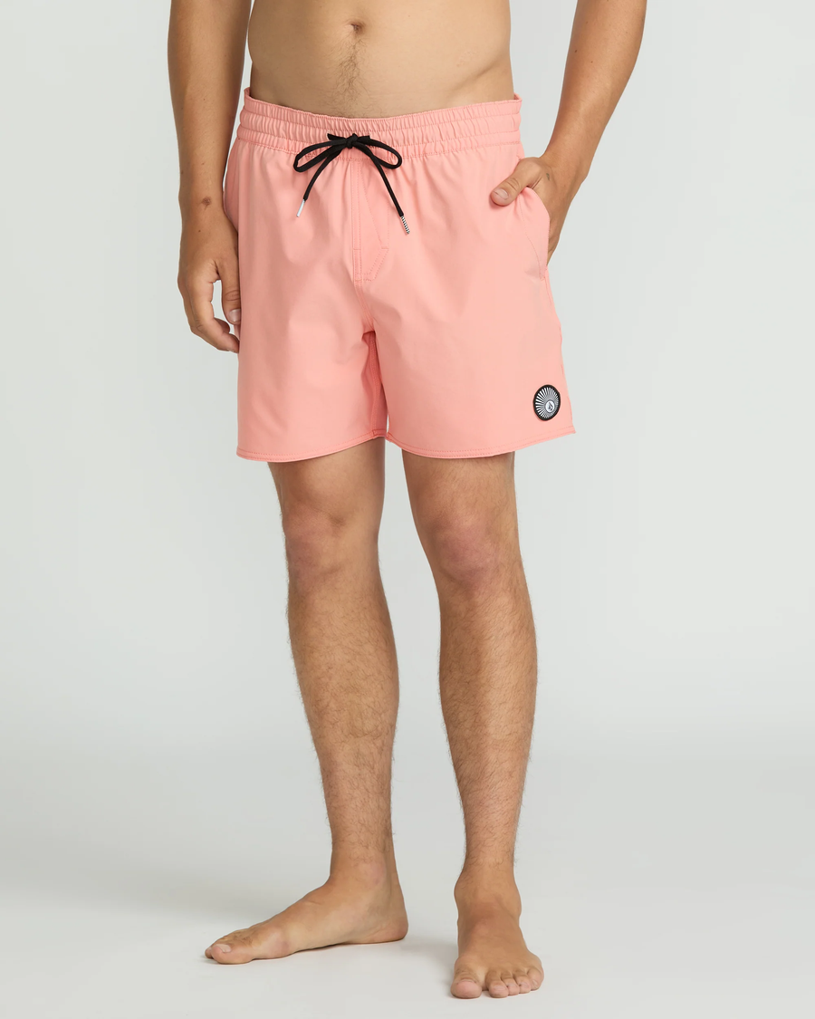 Lido Solid Trunk 16"
